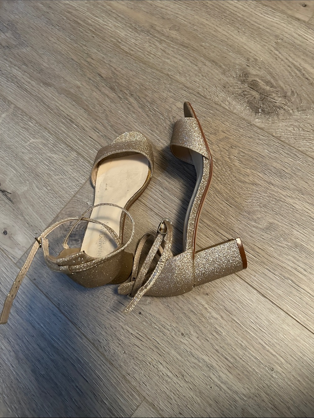 Benjamin Walk Glitter Block Heel Sandals - Gold
